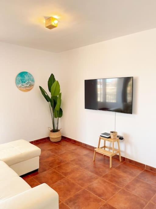 Apartamento Casa Bamboo Corralejo, Espacioso, Piscina Y Parking Exterior foto
